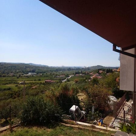 Apartamento V Klancu Dekani Exterior foto