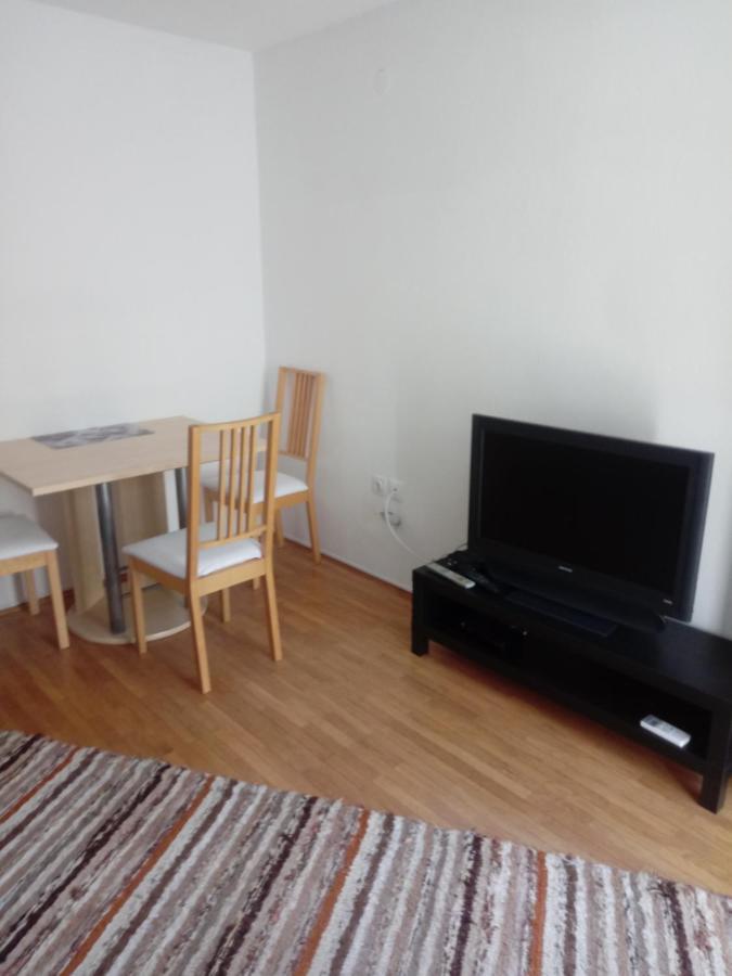 Apartamento V Klancu Dekani Exterior foto